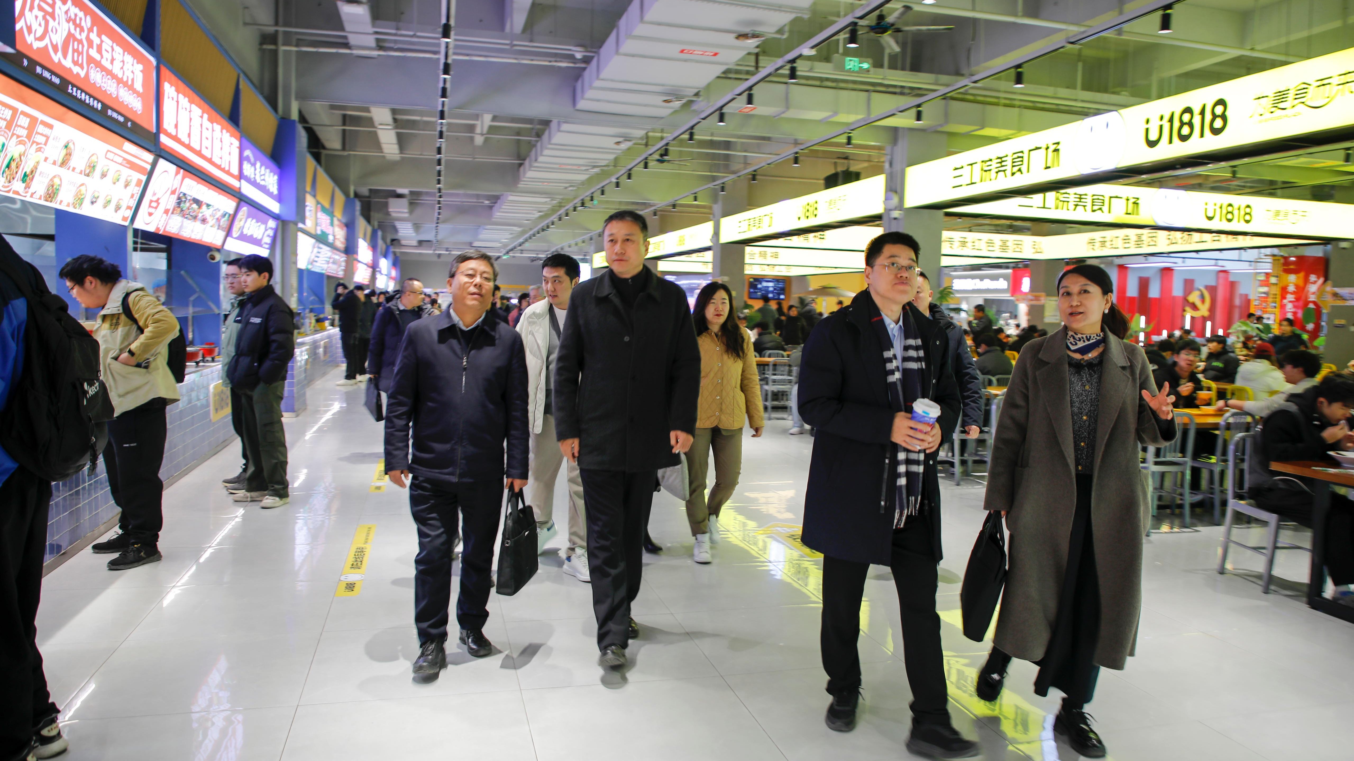 欧美同学会留英分会和成都等欧美同学会代表一行来校考察交流